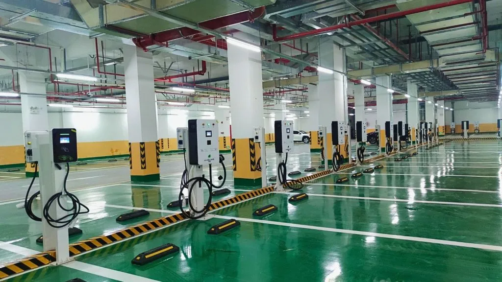 Wall-Mounted DC Chargers in Hotel packing lot